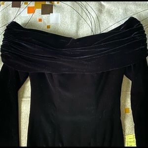 Vintage black velvet Zum Zum off the shoulder mini dress 80s/90s
